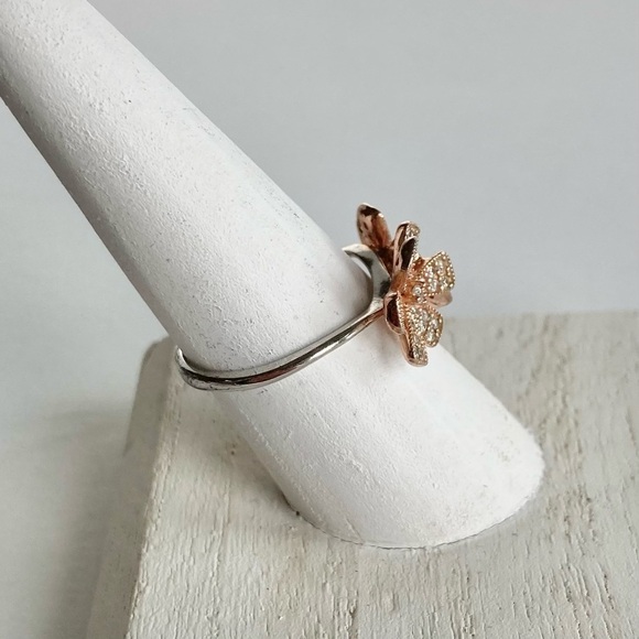Sterling Silver 925 Rose Gold Plated Crystal Daisy Flowers Ring Size 8 - Picture 6 of 13